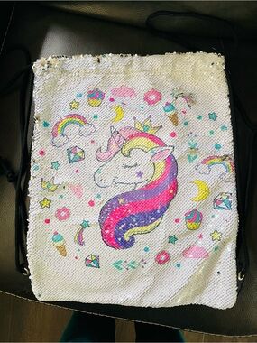 NWOT Sparkle Unicorn Sequin Drawstring Backpack